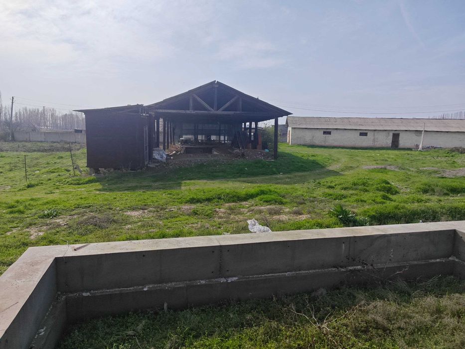 noturar obekt sotiladi