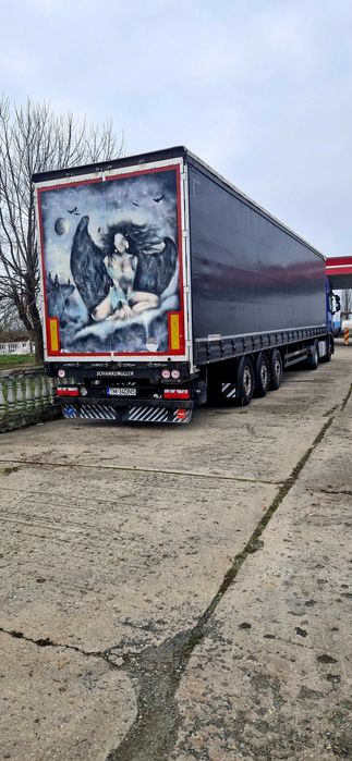 Semiremorca schwarzmuller