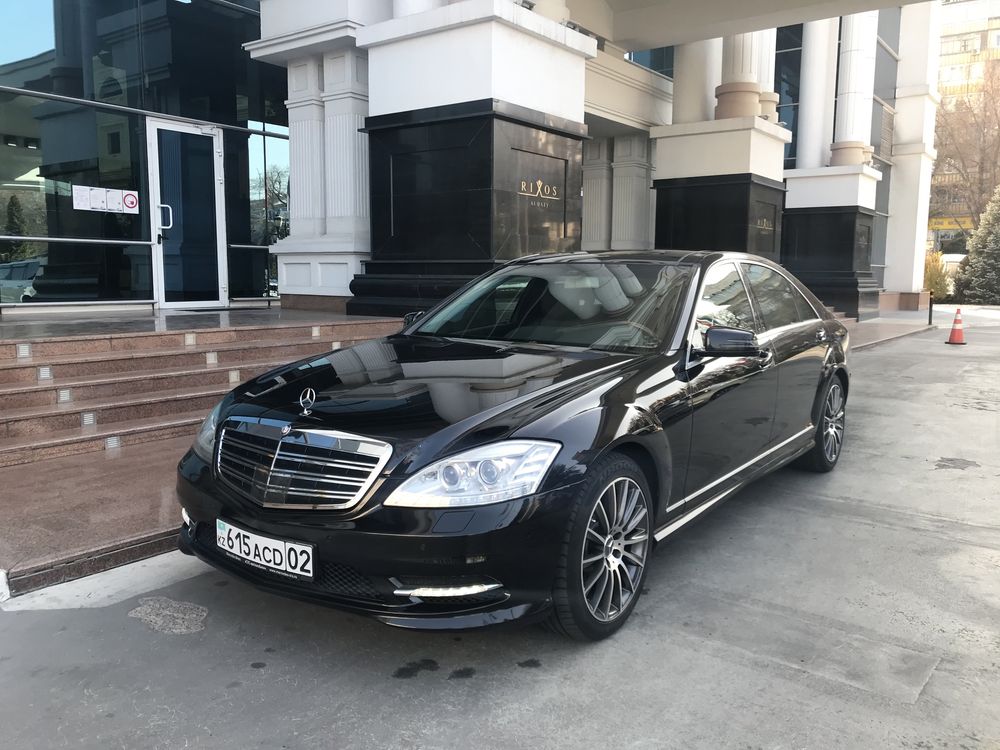 Мерседес 222 в Душанбе