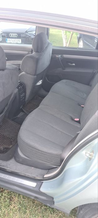 Рено Вел сатис !