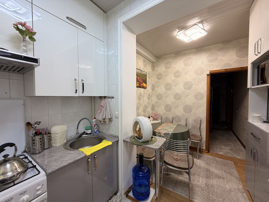Продается Феруза массив 3 х ком
