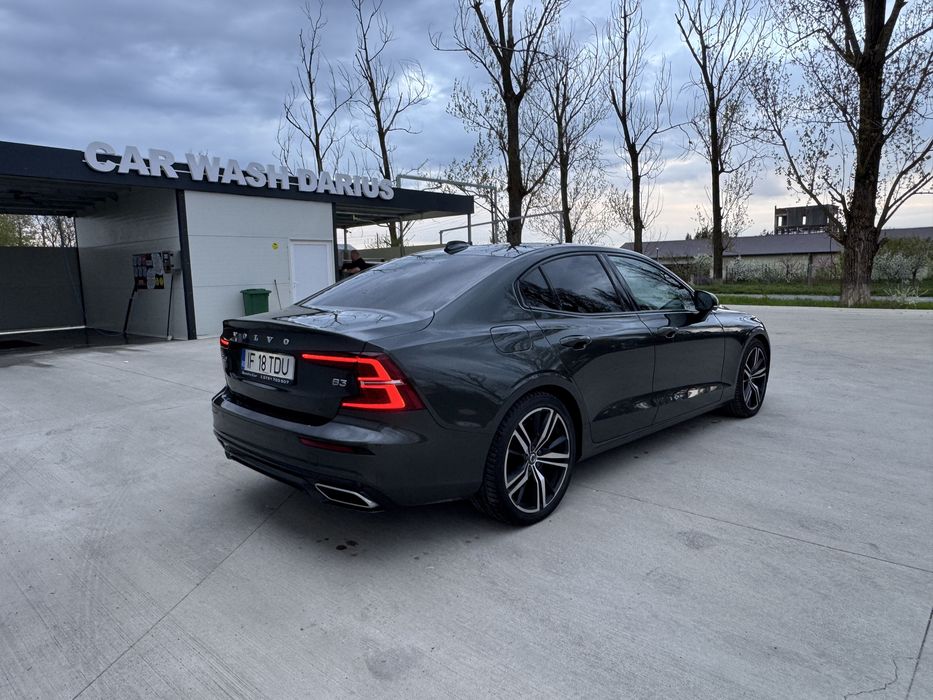 VOLVO S60 2021 — imagine 5