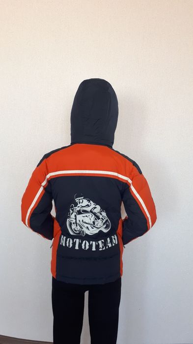 продам куртки зимние