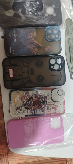 Чихлы бронь стекло ремешки.