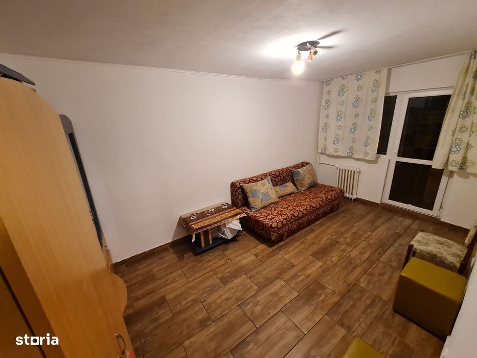 Inchiriez Garsoniera Confort 1 Moderna cu Balcon Micalaca Simfoniei