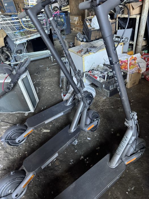 Trotineta electrica Xiaomi Ultra 4