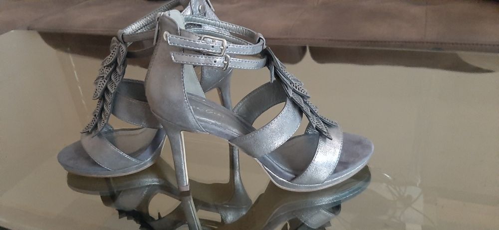 Италиански дамски обувки размер 37