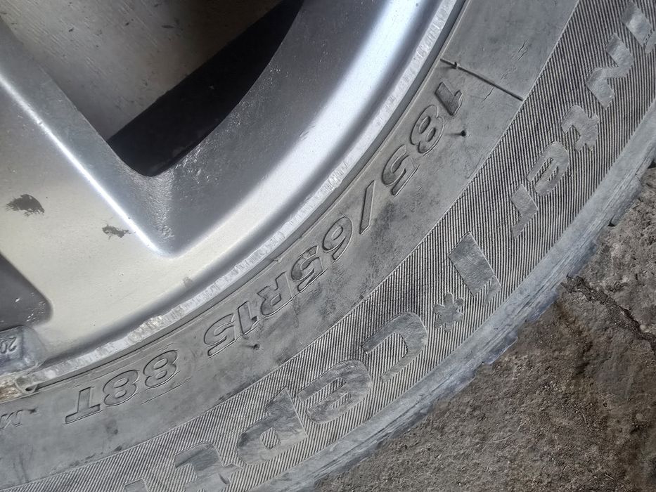 Продам колеса на 15