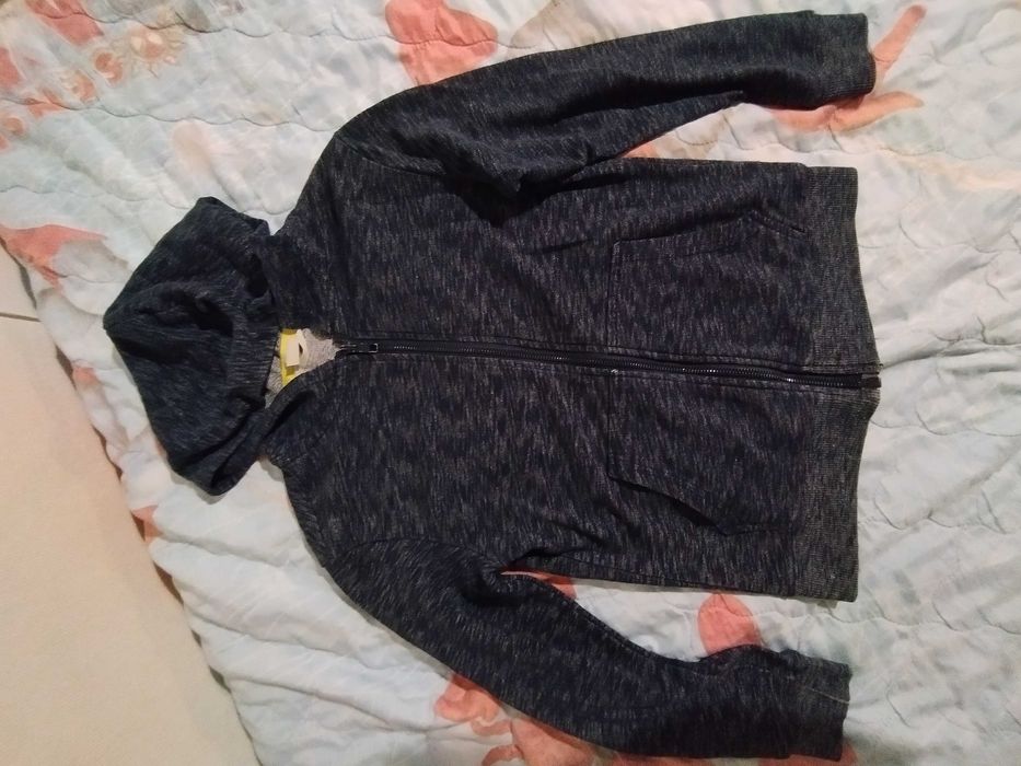 Детски анораци - H&M, два броя