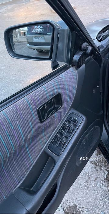 Мазда 323 продам надежную тачку