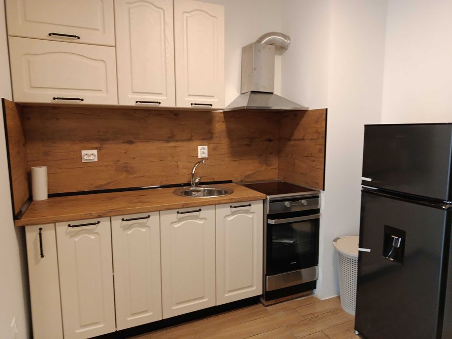 Дава се под наем Едностаен апартамент в Пловдив, Тракия - 35 кв.м за 388.62 € - Снимка #5