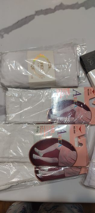 Продам колготки для девочек