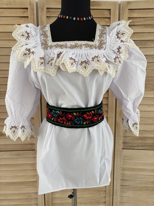 Ie traditionala/populara de Maramures pentru femei