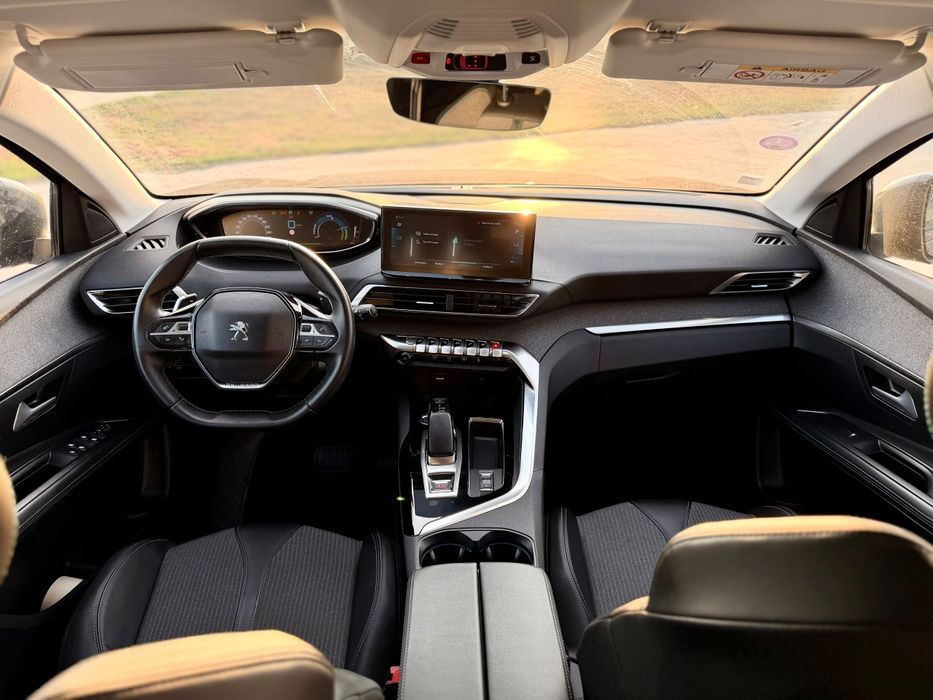 Peugeot 3008 Plug-in Hybrid, 225CP, Allure