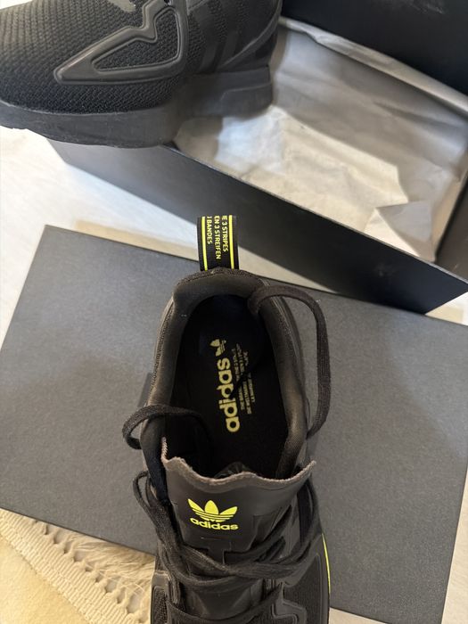 Мужские кроссовки ADIDAS