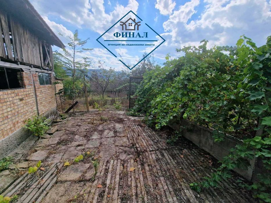 Продава се Къща в с. Янково, Област Шумен - 150 кв.м за 221 €/кв.м - Снимка #9