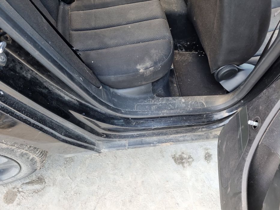 Prag lateral dreapta Volkswagen Passat B6 Variant (3C5) [Fabr 2005-201