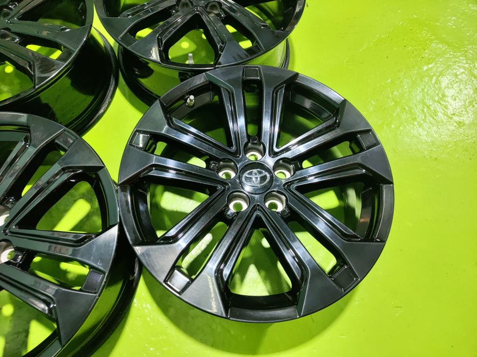 18 5x114.3 Toyota Rav 4 лети джанти 5х114.3 тойота