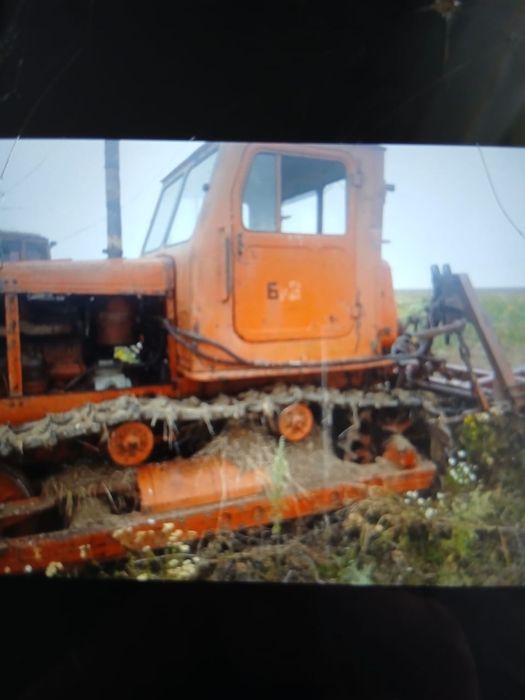 Продам трактор в рабочем состояний