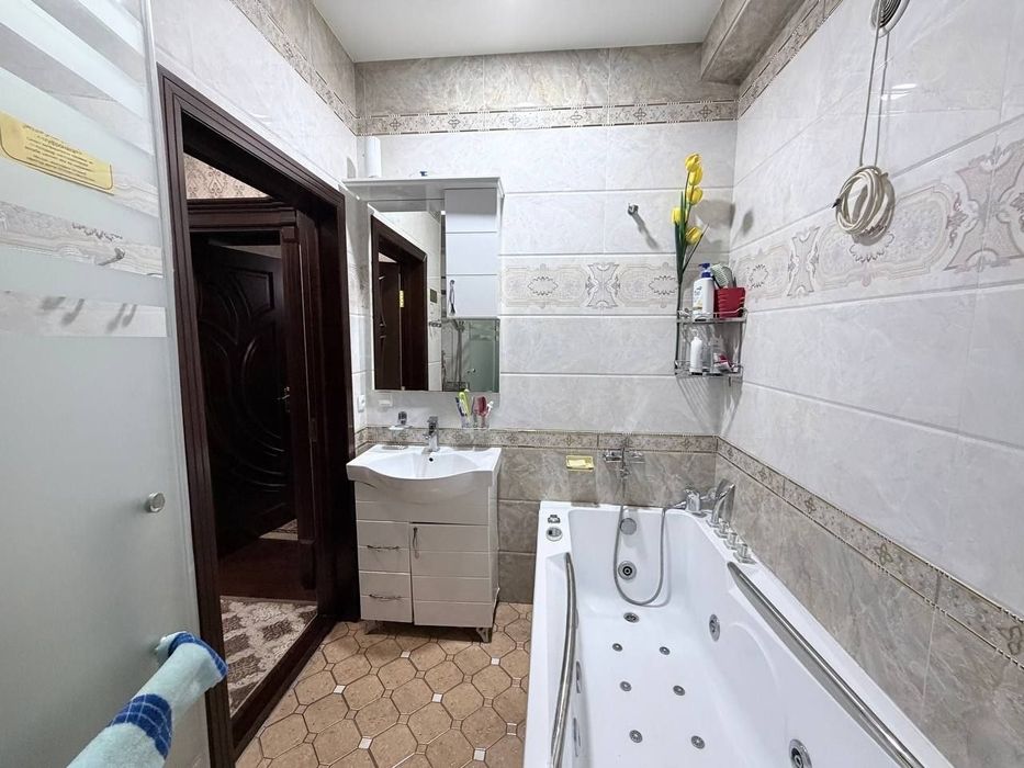Продажа Чиланзар 1, высокопотолочка, 3/2/4