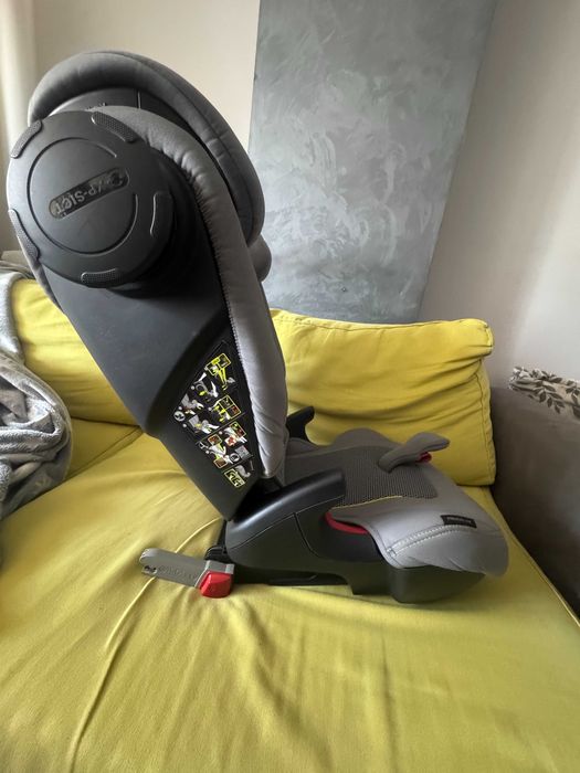 Изключително запазено детско столче за кола Britax Römer KidFix III S