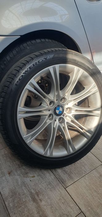 Pirelli Powergy Vara 245 40 r18