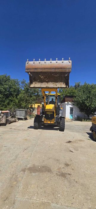 Buldoexcavator JCB3CX 2019 - 5147 ore cu 3 cupe si picon