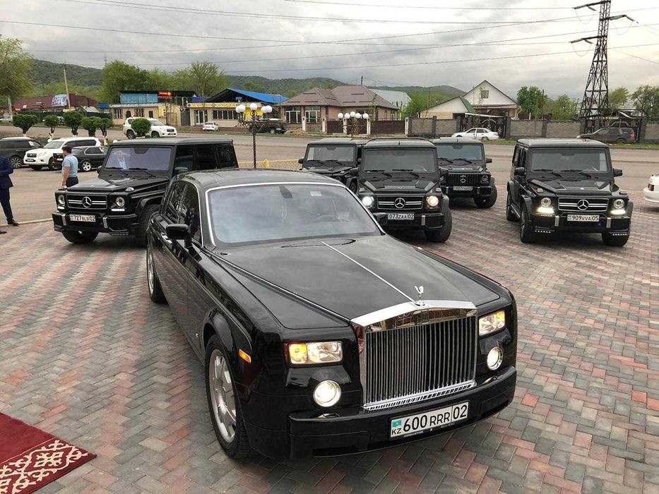 Свадебный кортеж! Лимузин.