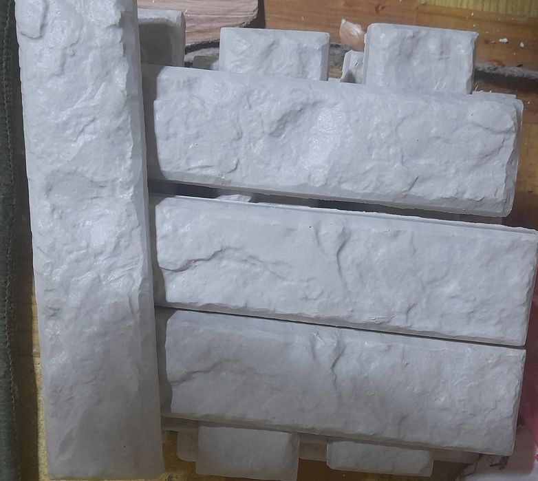 Продам керпич из гипса