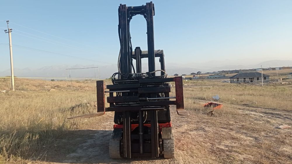 Срочна продам вилочный погрузчи