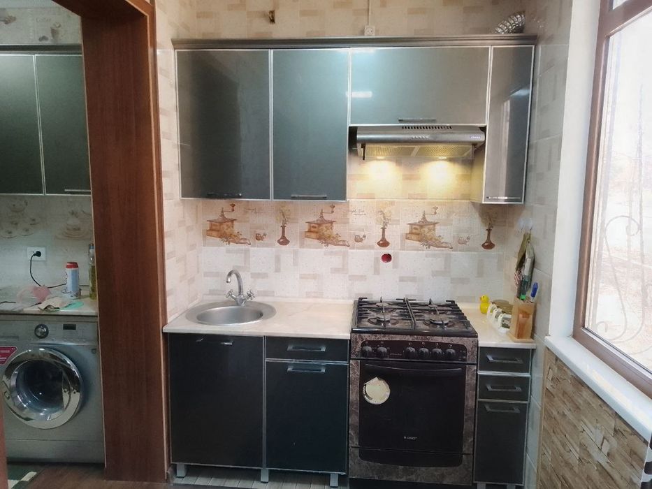 Наоий Шахарда 3 хонали Люкс квартира ижарага берилади