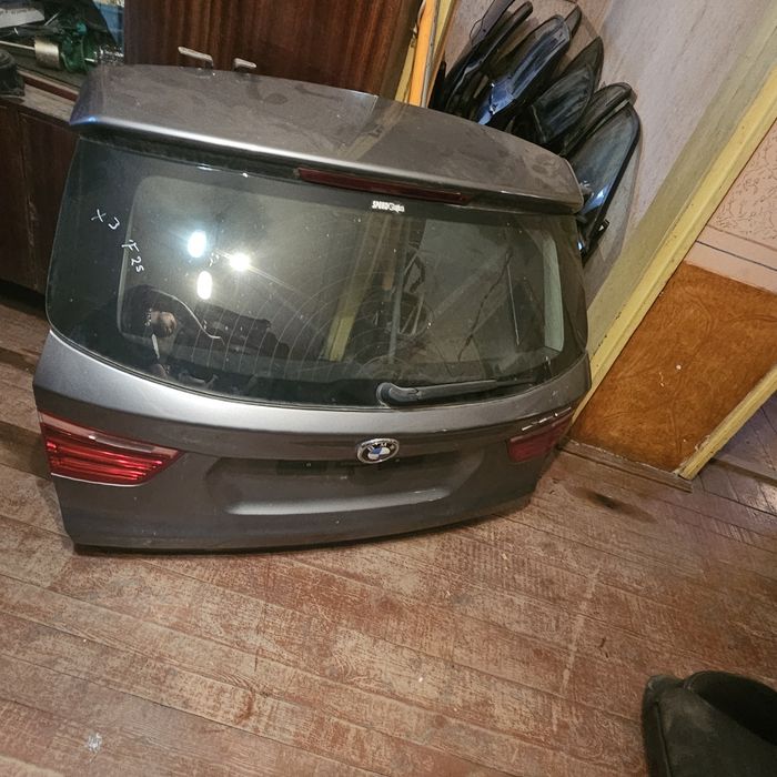 Заден капак бмв ф25