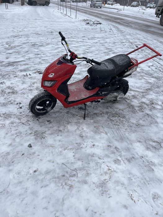 М8 прошка едет. Очень борда на ходу