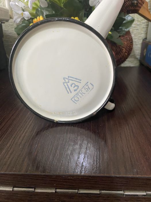 Эмал. поильник для лежачих