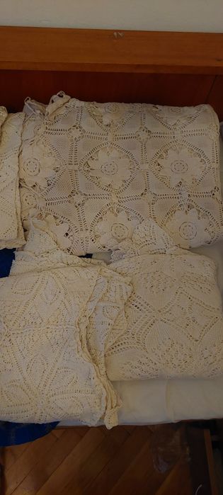 Карета и покривки на една кука