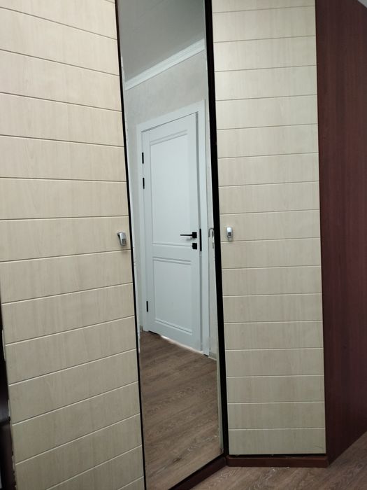 Продаётся угловой шкаф