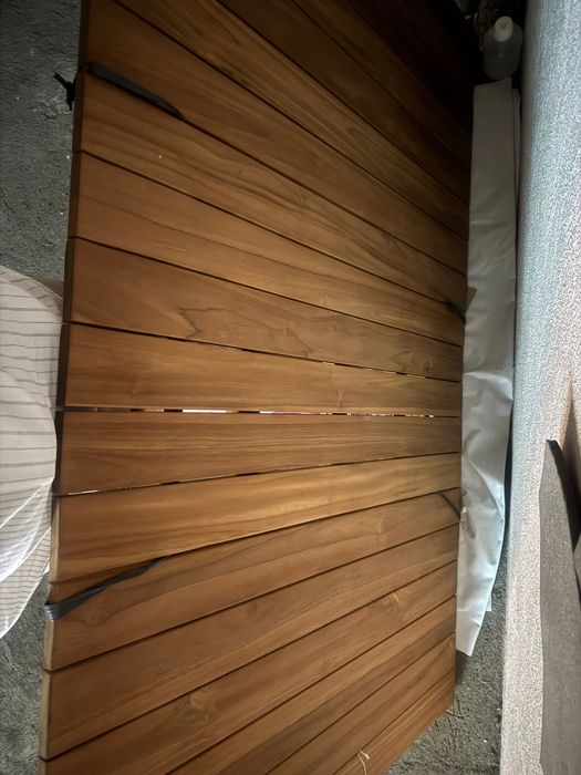 Маса от Тиково дърво - нова