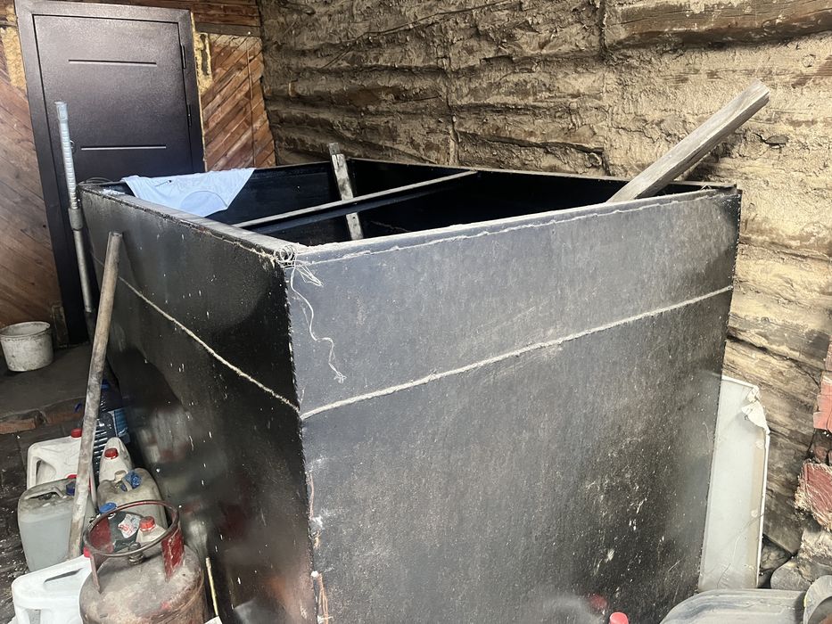 Продам бак для воды 3,2 м3