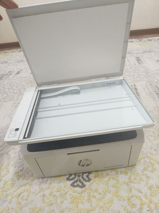 Принтер HP laserJet pro MFP M28a