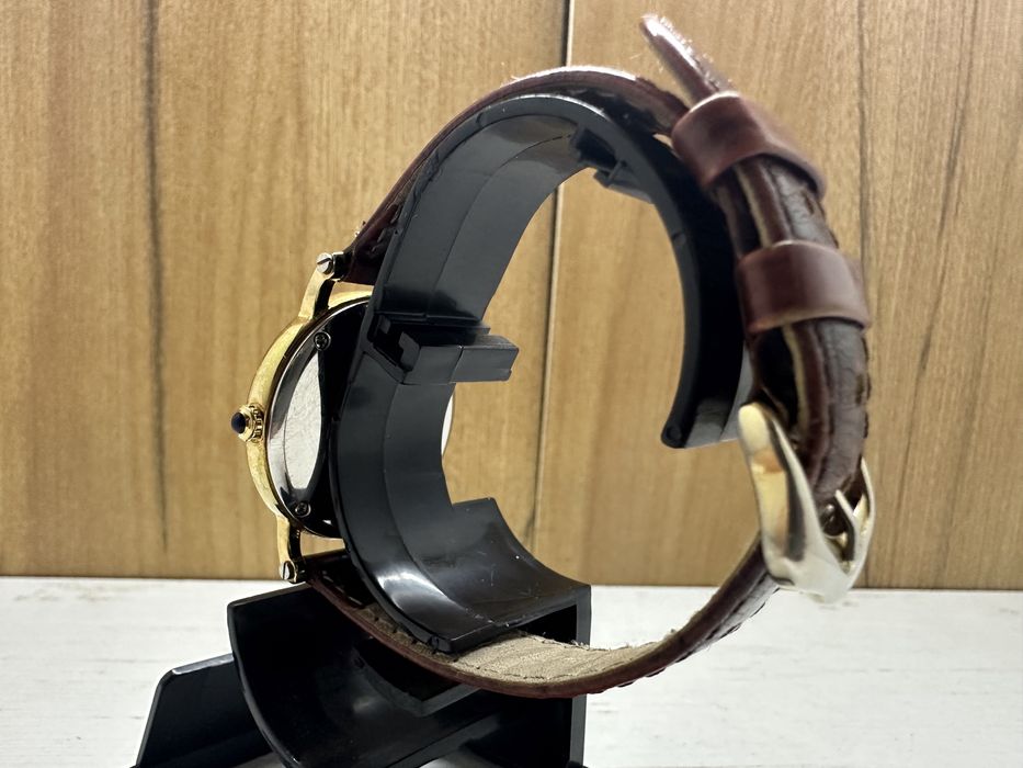 Уникален Часовник Картиер Cartier само за 350 лв