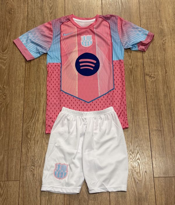 Compleu fotbal copii Barcelona - Lamine Yamal