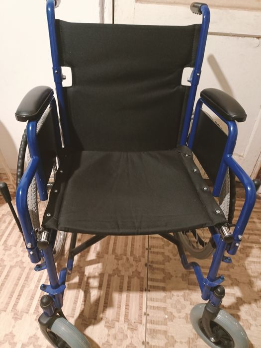 Инвалидная коляска