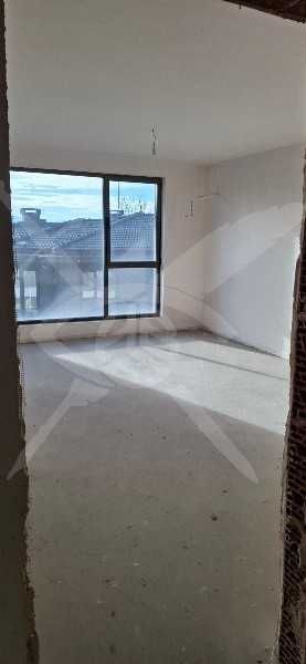 Продава се Двустаен апартамент в Пловдив, Христо Смирненски - 73 кв.м за 1076 €/кв.м - Снимка #2