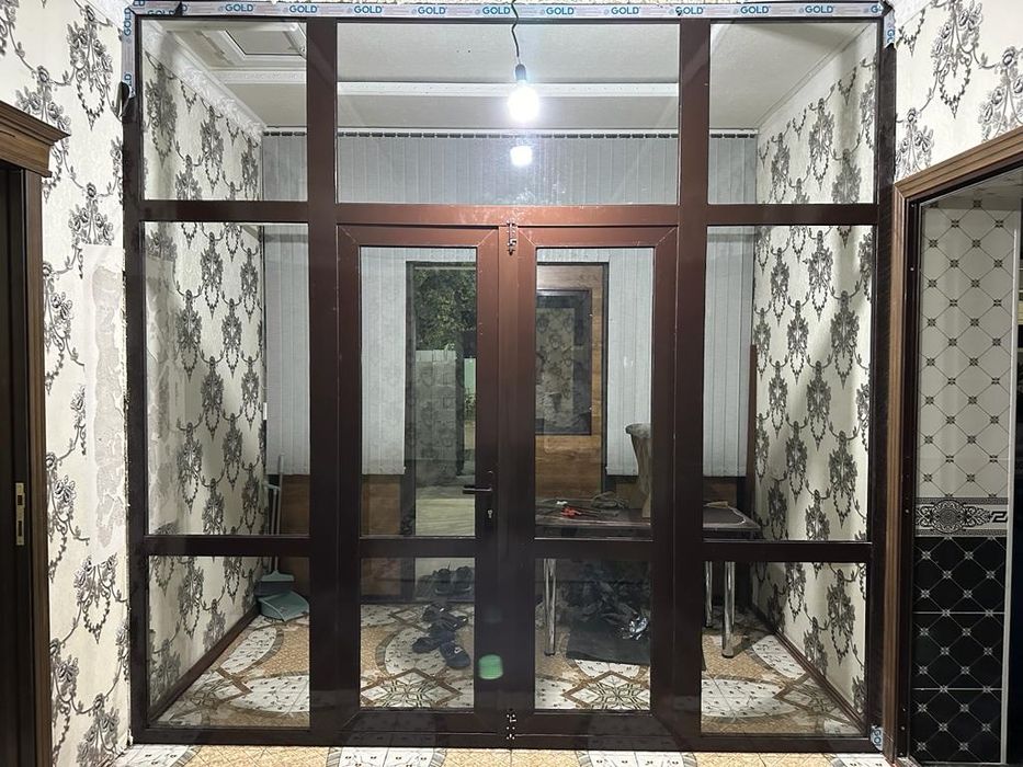 Пластиковые окна двер вытражы