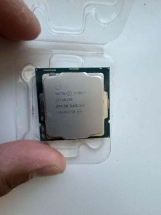 Продам процессор Core I3