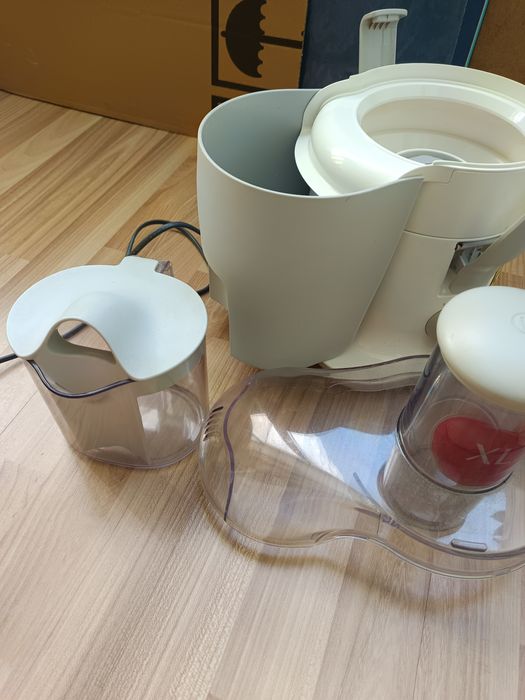 Сокоизтисквачка Kenwood je 680