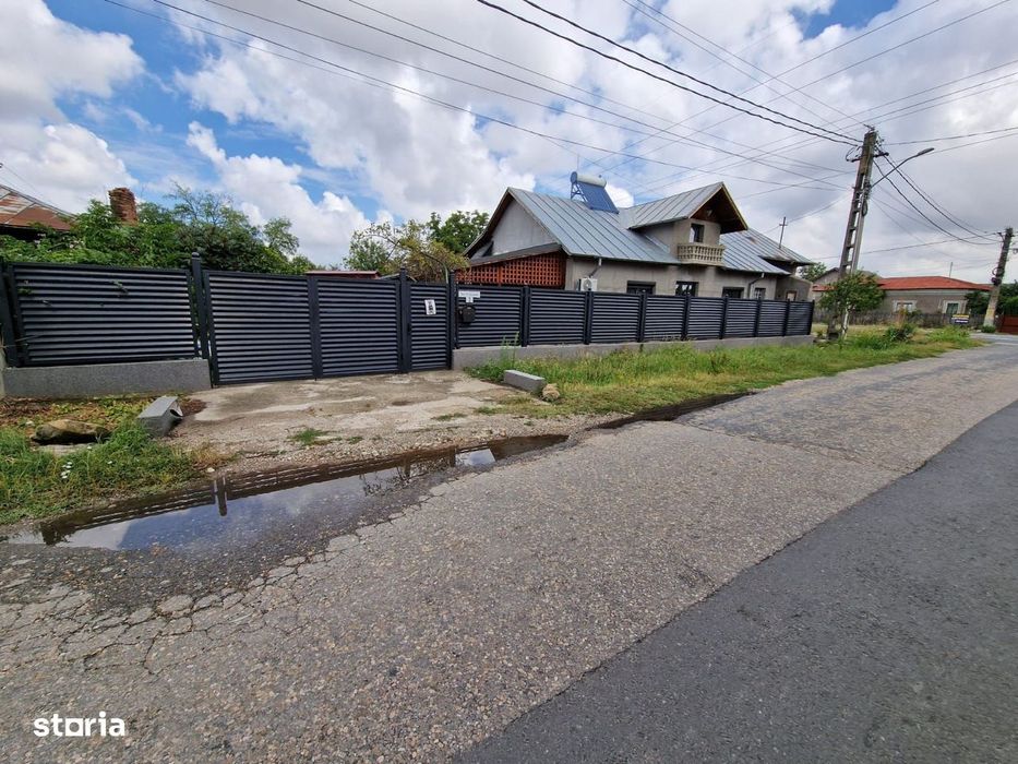 Casă de vânzare în Mircea Vodă – 190 mp utili, teren 1600 mp