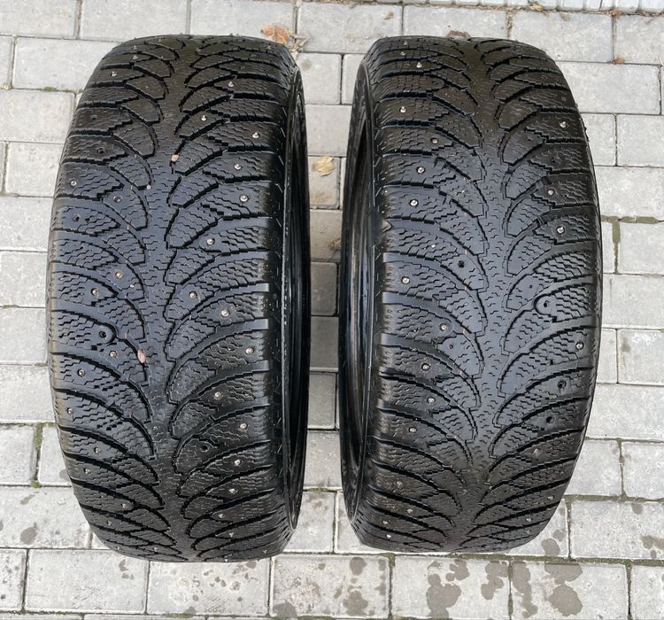 Зимние шины на 215/55 R16