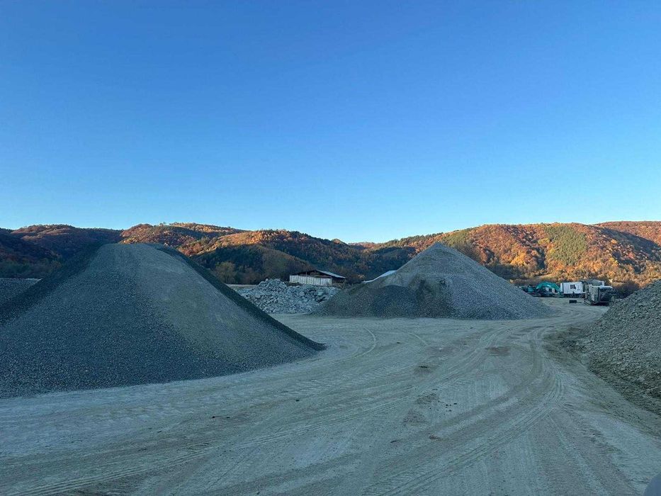 MATERIALE DE CONSTRUCTII-Balast, Piatra Concasata, nisip, sorturi.