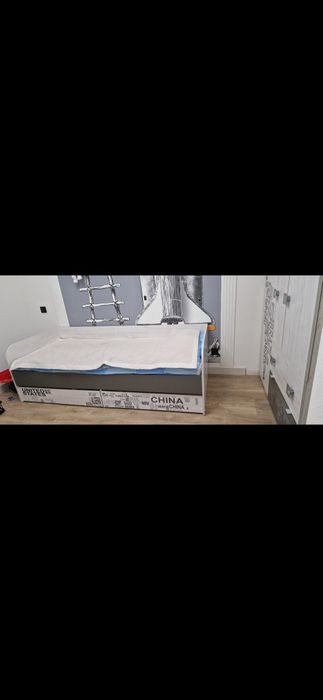 Продам спальный гарнитур